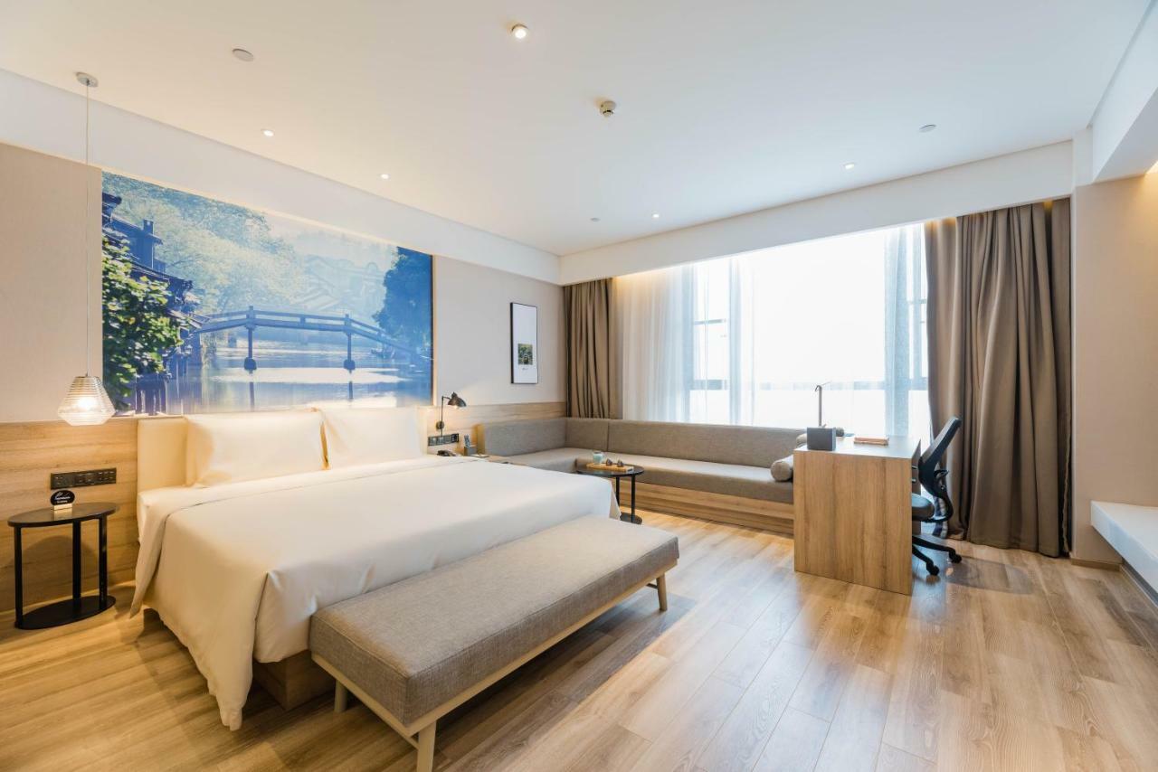 Atour Hotel Tongxiang Exterior photo