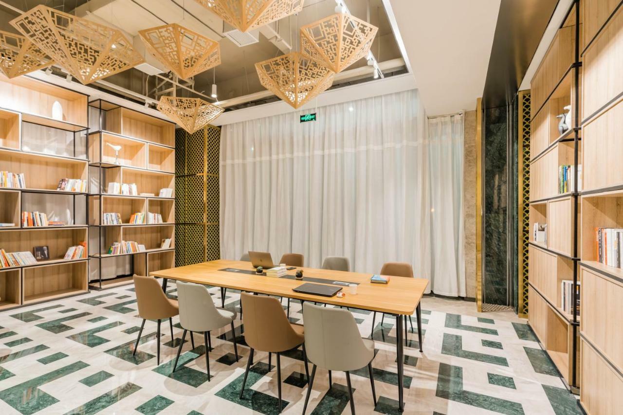 Atour Hotel Tongxiang Exterior photo